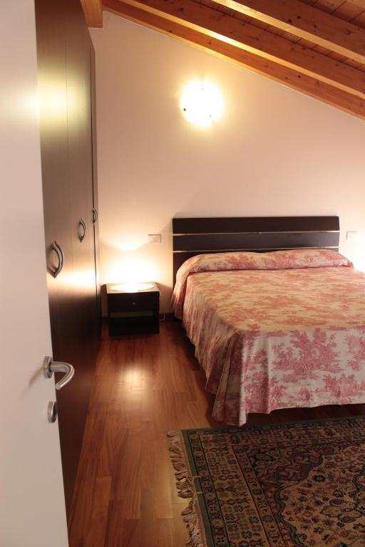 B&B Corte Barbieri Dolcè Δωμάτιο φωτογραφία